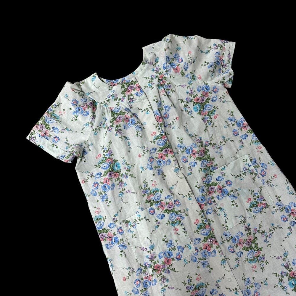 Vintage Floral Duster House Coat Robe Muumuu Snaps Blue Pink Flowers Katz 1980s
